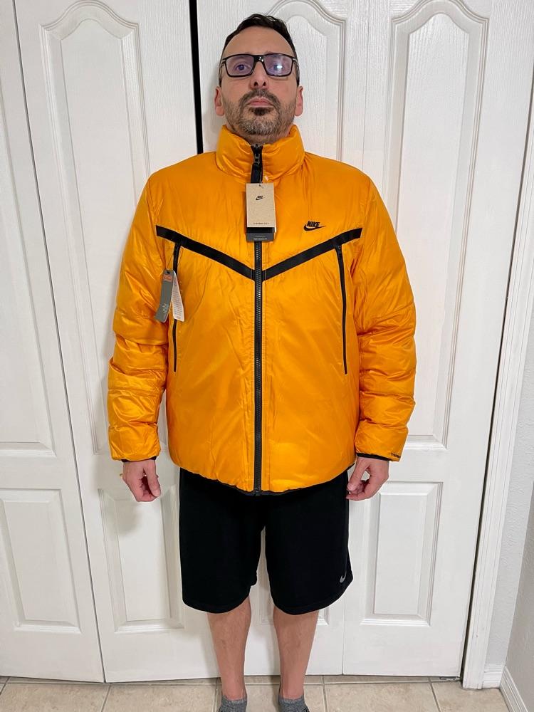 NWT Nike Sportswear Therma-FIT Repel Reversible Jacket Kumquat