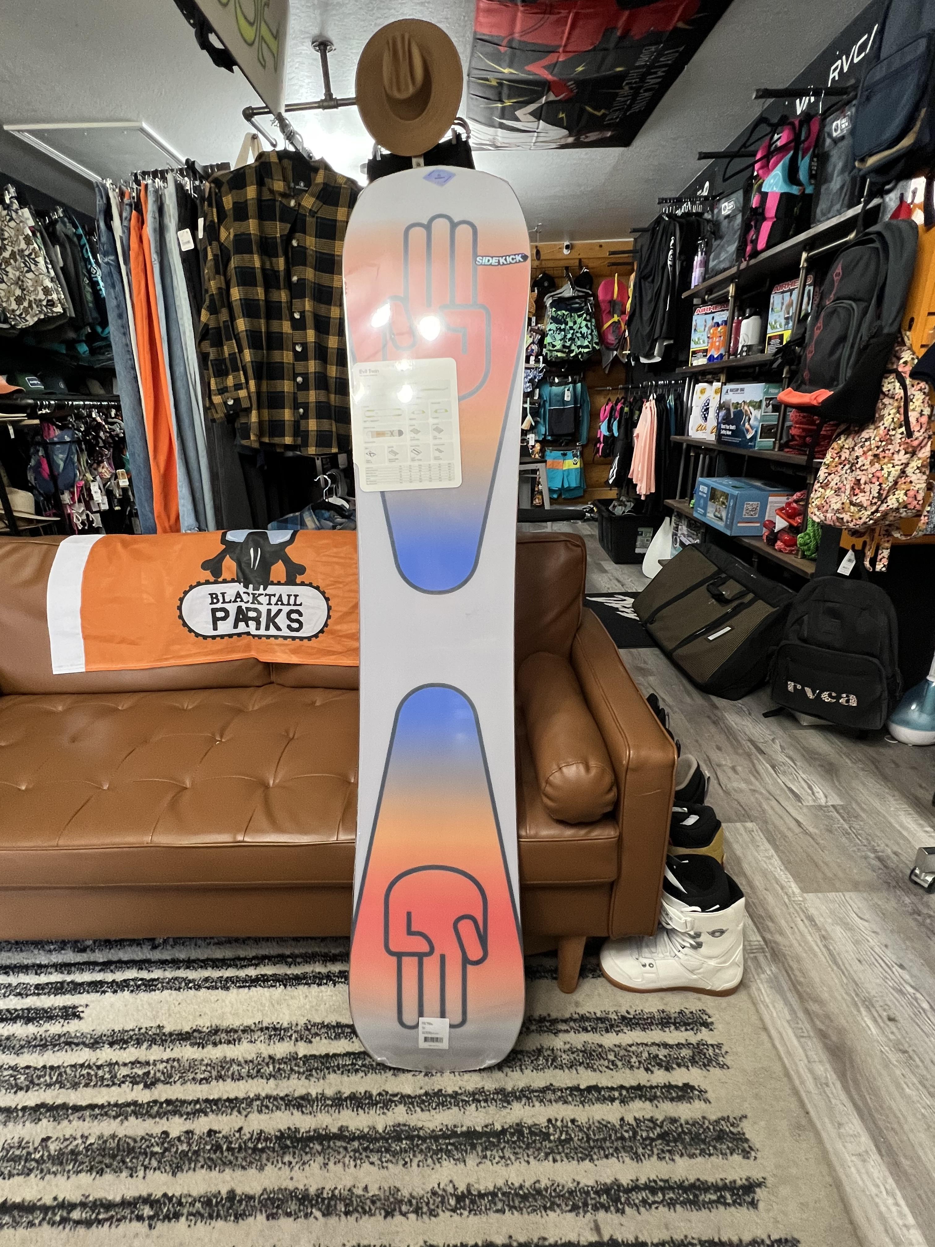 New BATALEON Evil Twin😵 157 Snowboard // Warranty