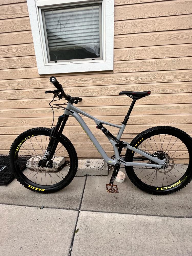 2020 Stumpjumper 27.5 Comp Alloy - M