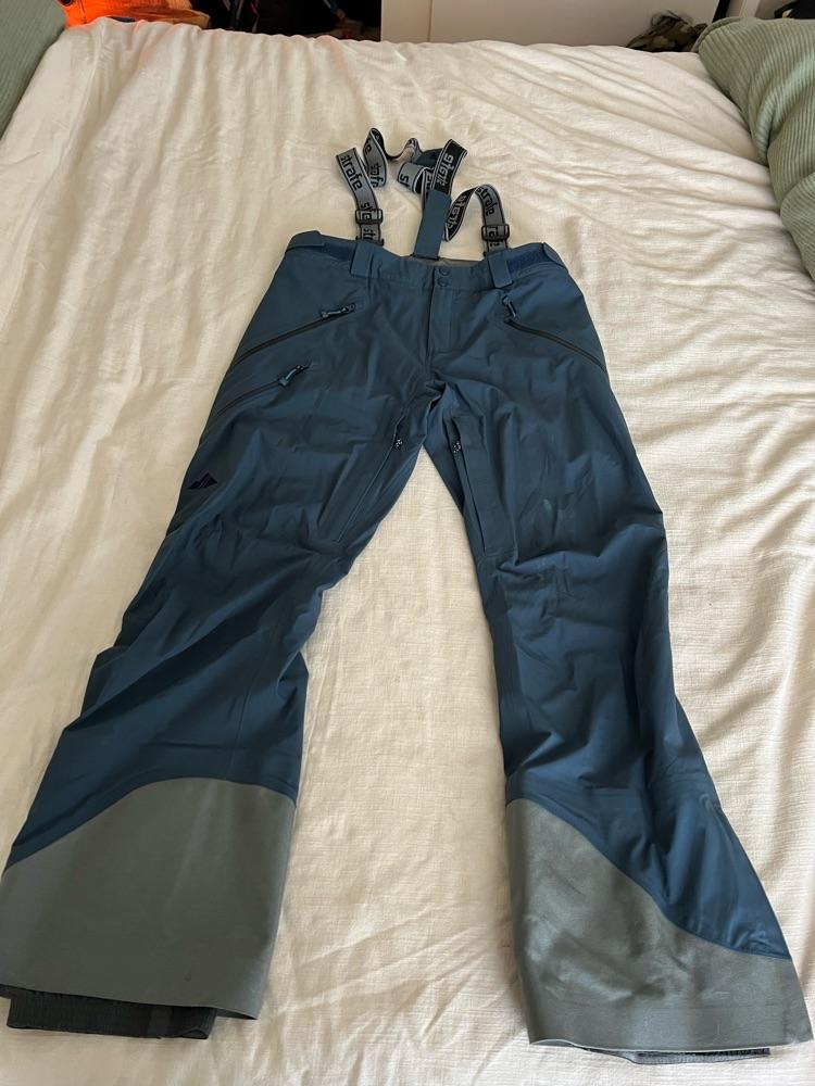 Strafe 3L Capitol bib pant