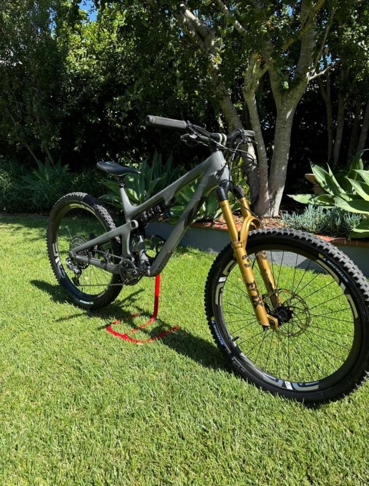 Yeti SB140