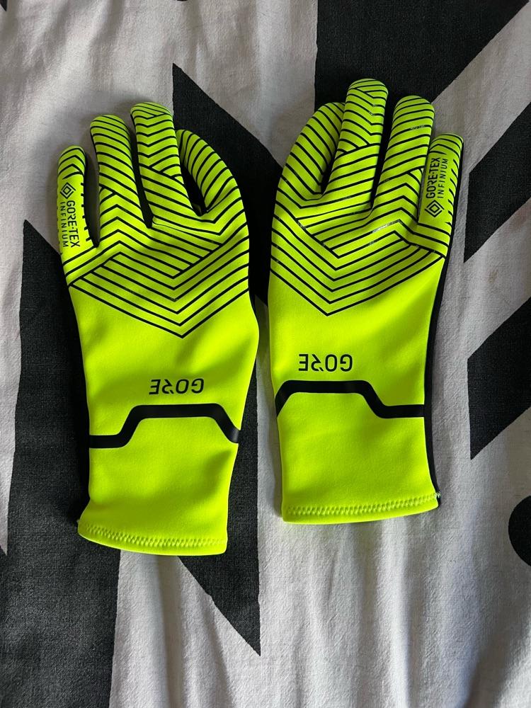 GORE-TEX INFINIUM BIKE GLOVES, sz M