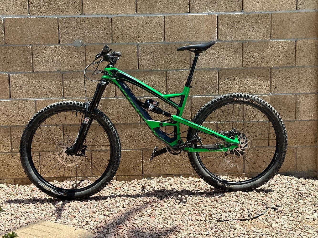 YT Capra Comp Carbon Medium 2015