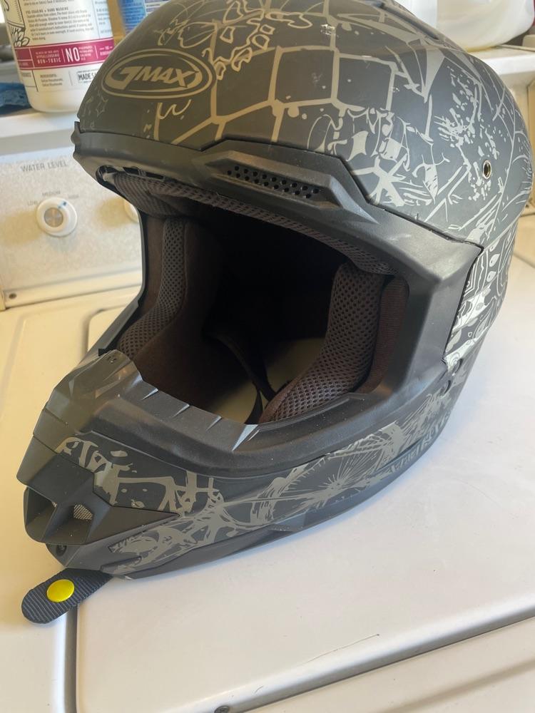 G Max Snomobile Helmet