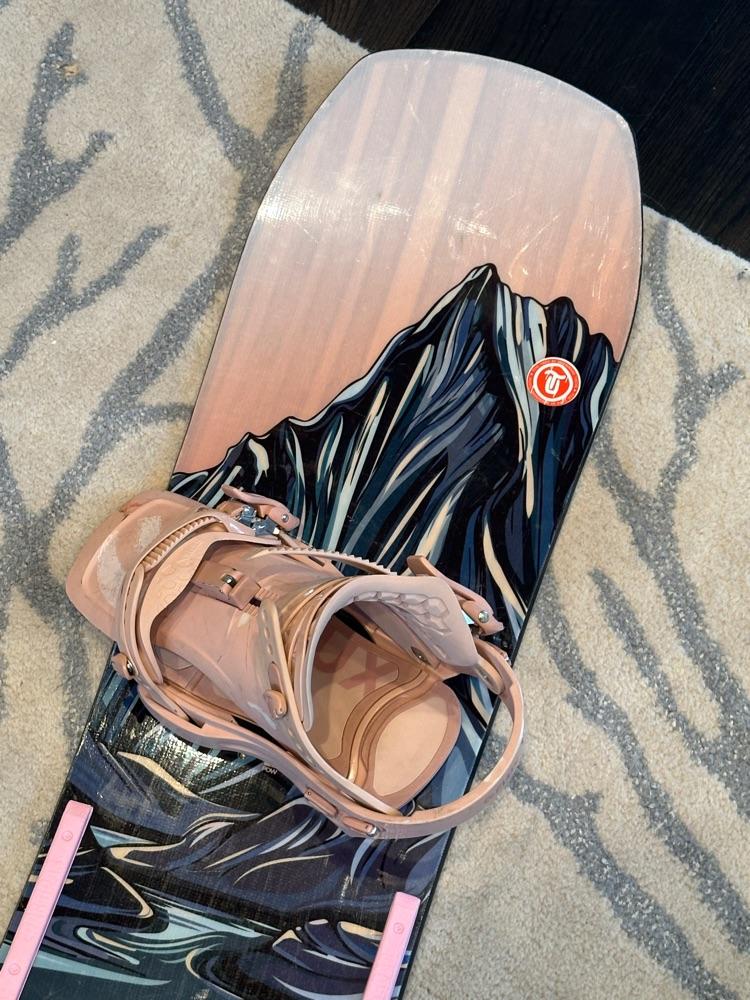 Jones Snowboard Twin Sister 149 Women Snowboard