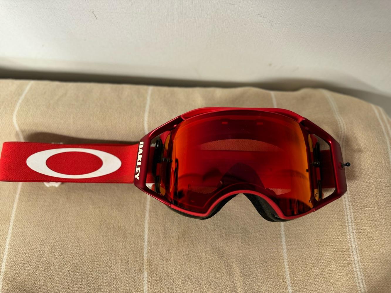 Oakley Front Line™ MX Goggles
