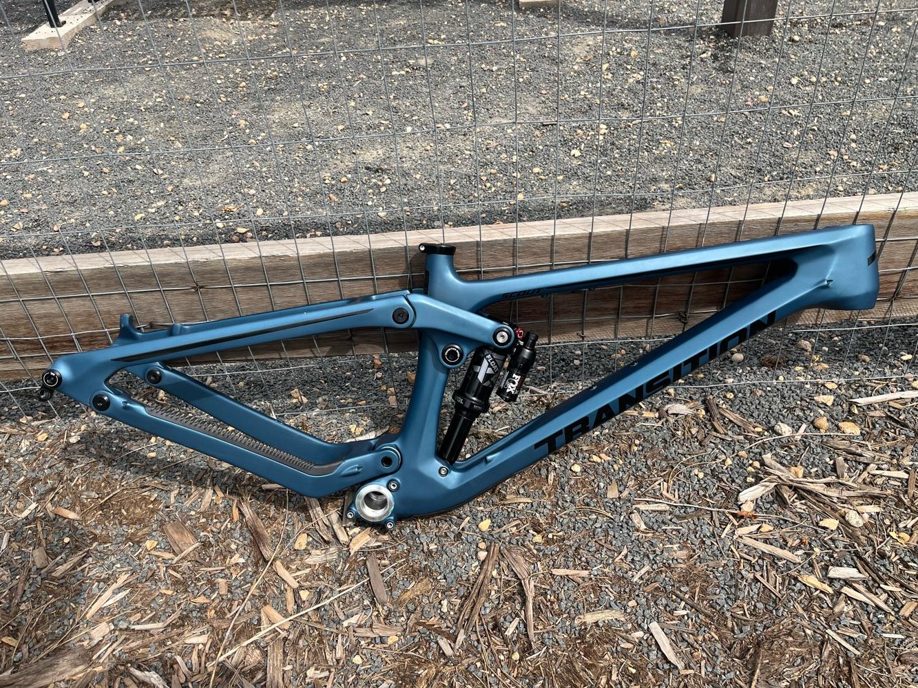 2020 Transition Scout Carbon, Small Mountain bike Frame, Midnight Blue