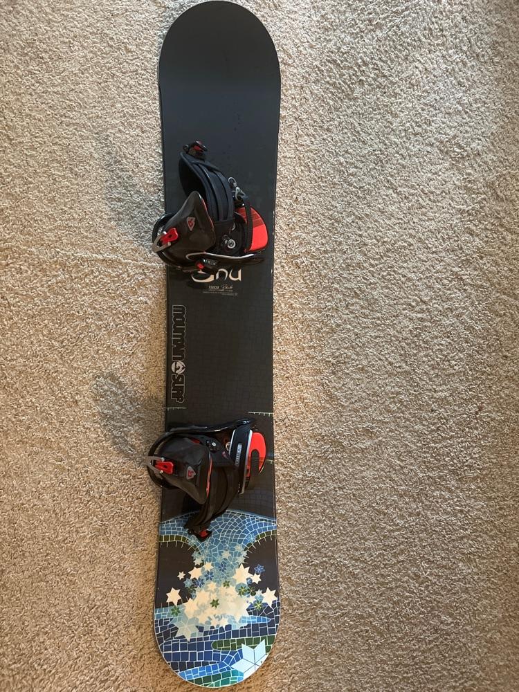 GNU snowboard 150 CM with Burton bindings