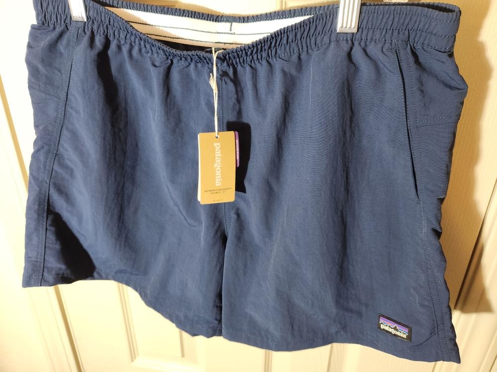 Patagonia, Women's, baggies, shorts, Size L, 5" inseam