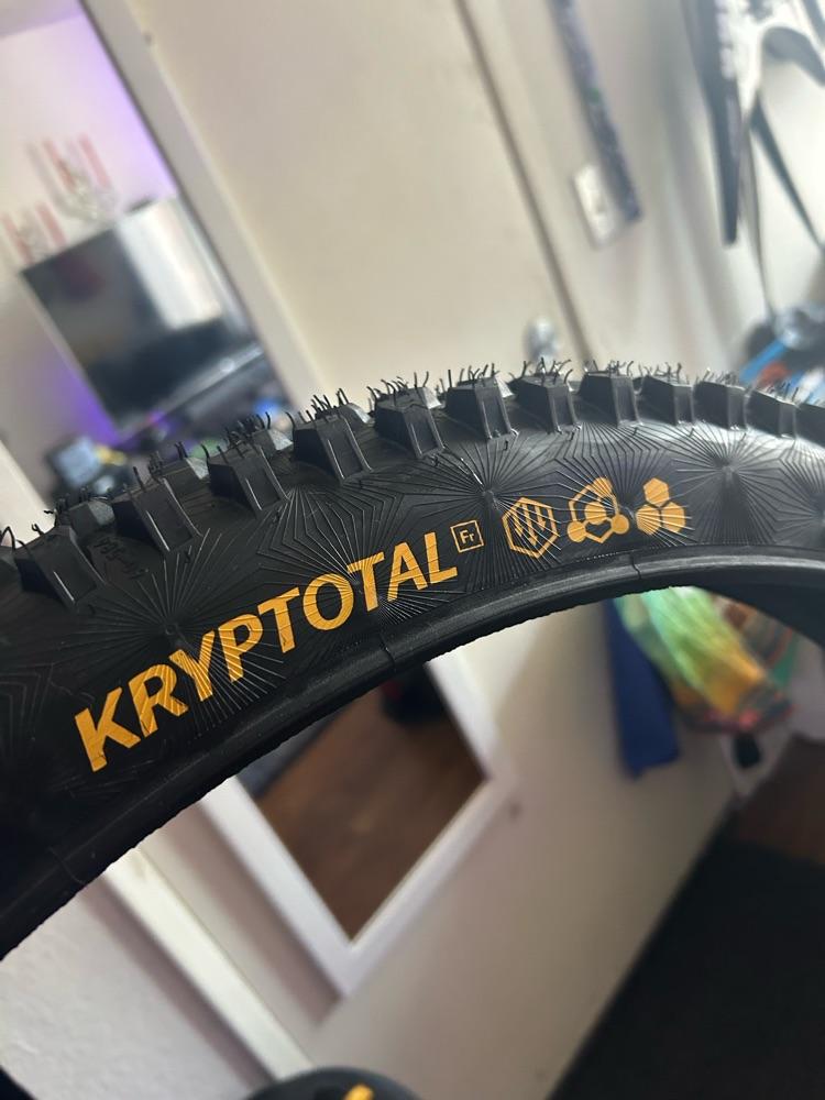 Continental Kryptotal-F 27.5 x 2.4 [DH Casing - Supersoft] Foldable MTB Mountain Bike Tire